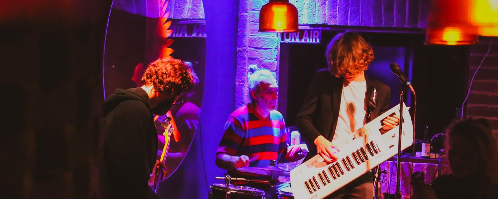 The band “The Prettiranas” play live at Blackbird Bar.